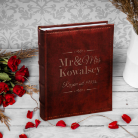 ALBUM NA ZDJĘCIA Z GRAWEREM PREZENT NA ROCZNICĘ - MR & MRS RAZEM OD...